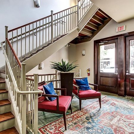 Broughton Corner Loft Lägenhet Savannah Exteriör bild