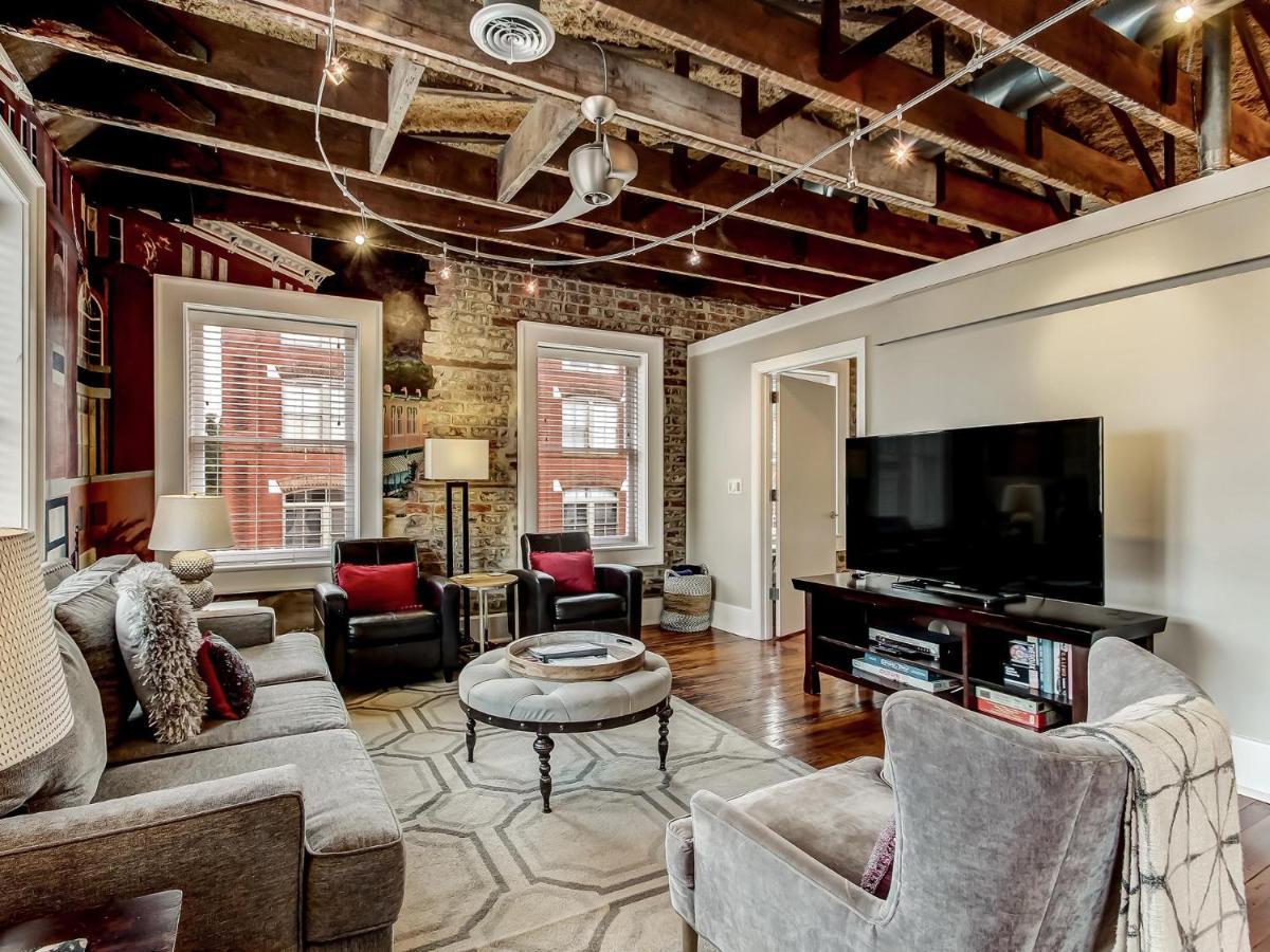 Broughton Corner Loft Lägenhet Savannah Exteriör bild
