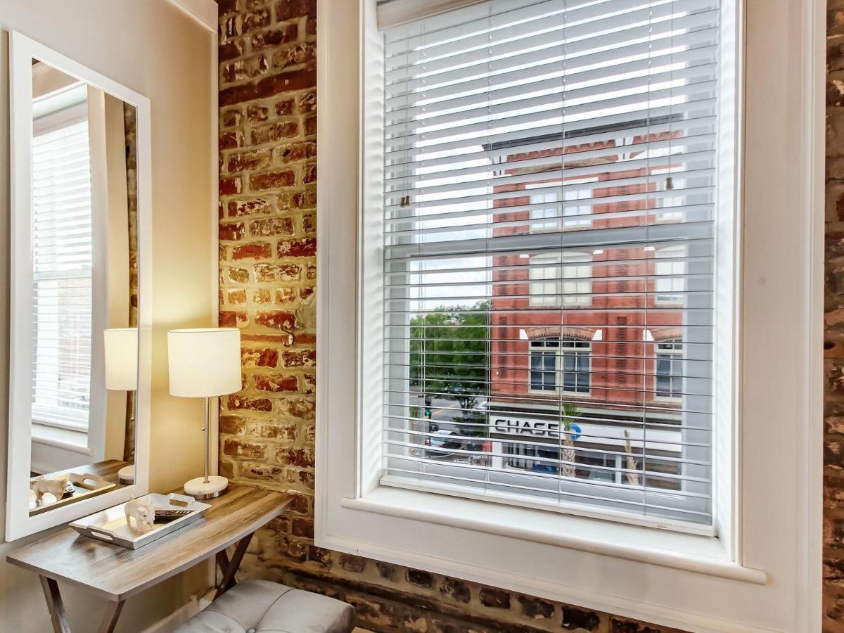 Broughton Corner Loft Lägenhet Savannah Exteriör bild