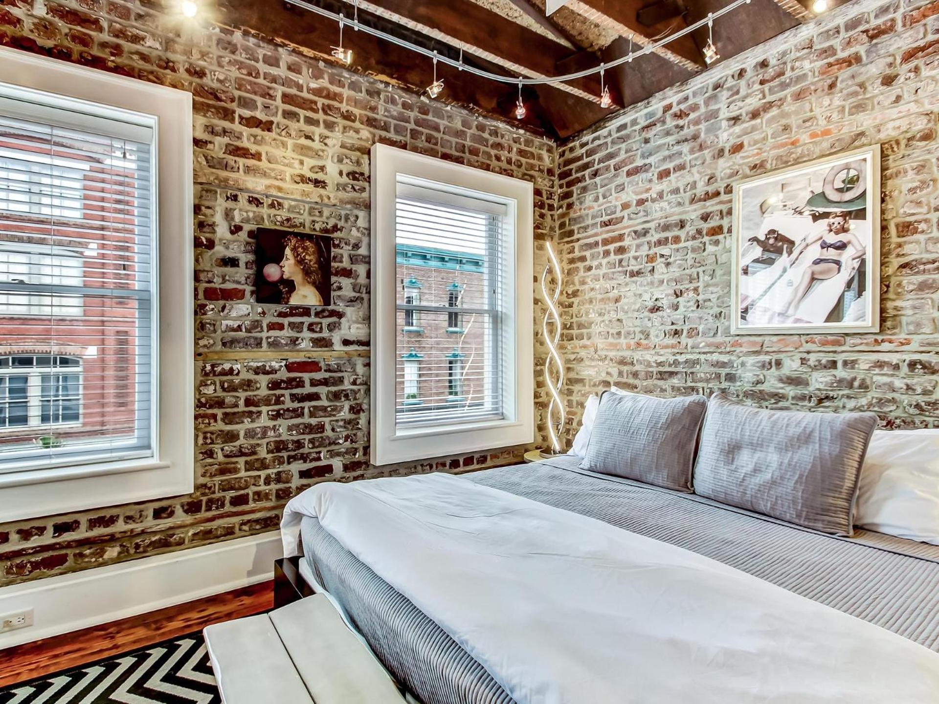 Broughton Corner Loft Lägenhet Savannah Exteriör bild